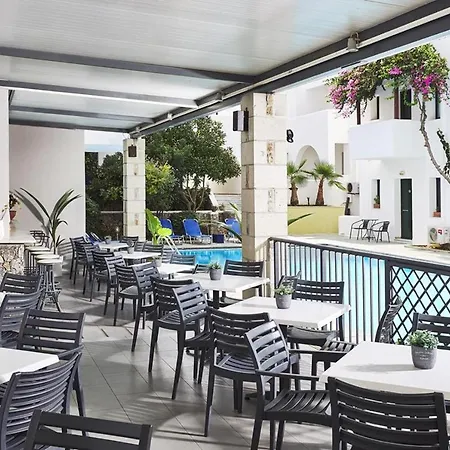 Hotel Eva Suites &